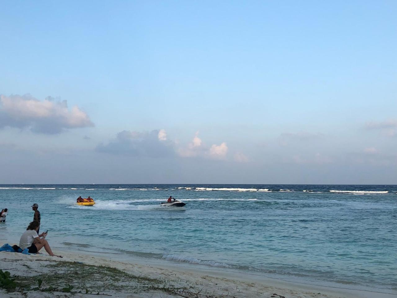 Hotel Island Guest à Maamendhoo Extérieur photo